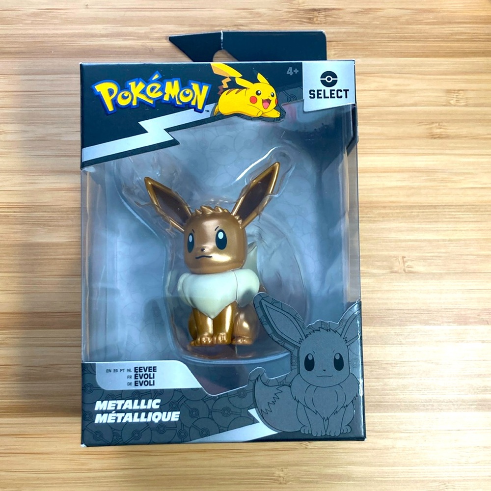 Pokémon Metallic Eevee Action Figure NIB